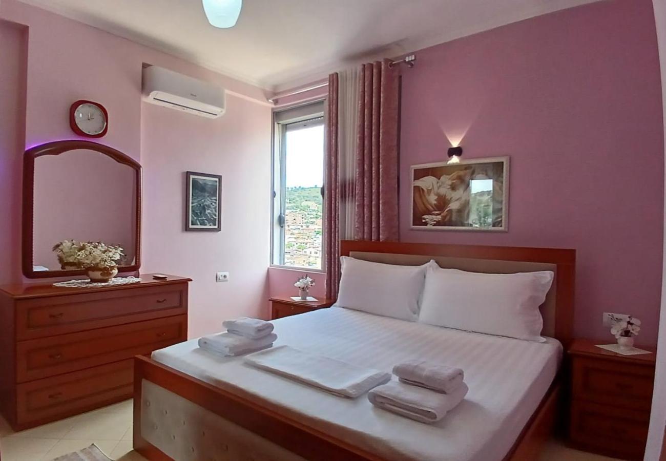 Muska Comfy Apartment Berat Exterior foto
